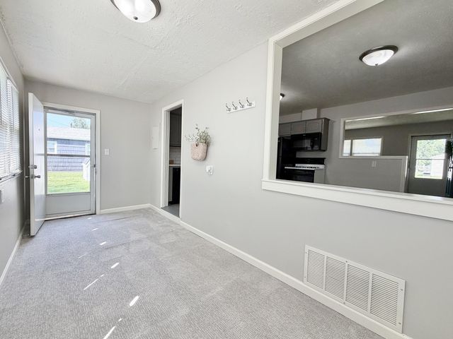 1206 N 20TH Street, Council Bluffs, IA 51501