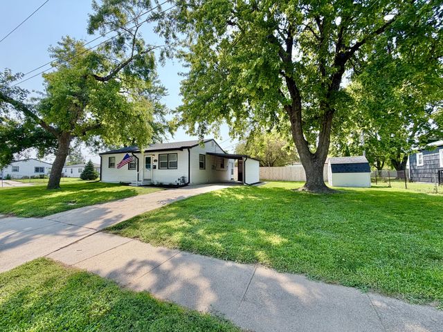 1206 N 20TH Street, Council Bluffs, IA 51501