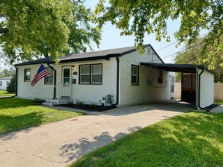 1206 N 20TH Street, Council Bluffs, IA 51501