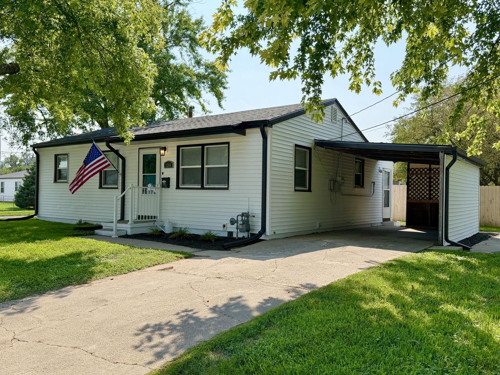 1206 N 20TH Street, Council Bluffs, IA 51501