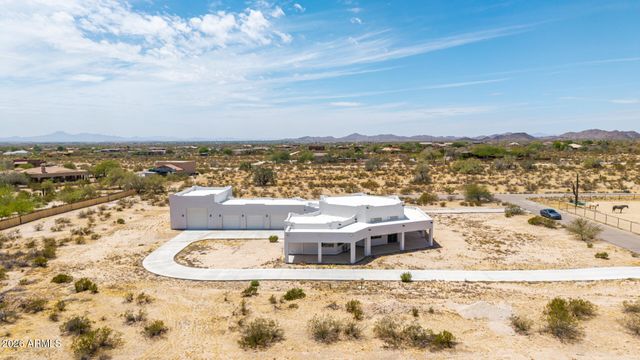 11853 W CRUISER Lane, Casa Grande, AZ 85194