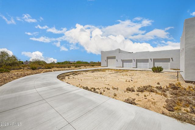 11853 W CRUISER Lane, Casa Grande, AZ 85194