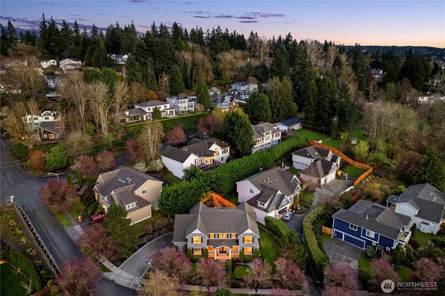 11019 NE 104TH Street, Kirkland, WA 98033