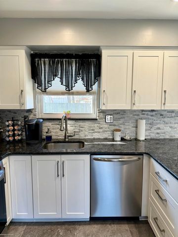 20346 Tullio Street, Clinton Township, MI 48035