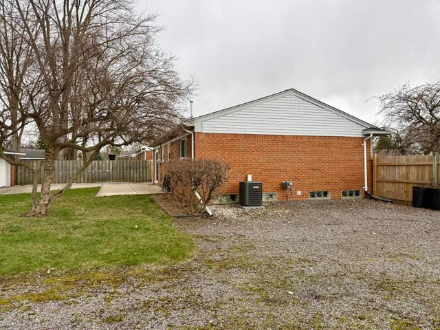 20346 Tullio Street, Clinton Township, MI 48035