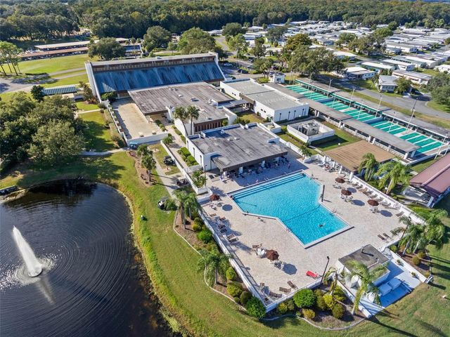 137 JACARANDA DRIVE, Leesburg, FL 34748