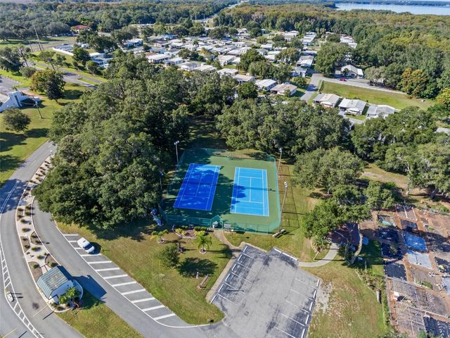 137 JACARANDA DRIVE, Leesburg, FL 34748