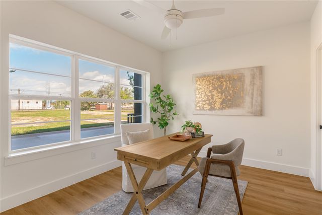 13325 Bee Street 104, Farmers Branch, TX 75234