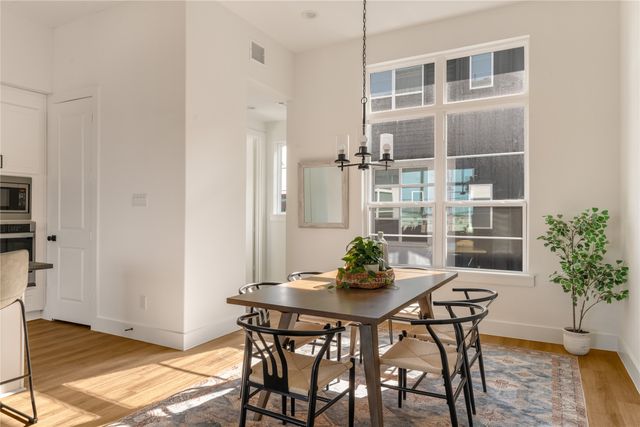 13325 Bee Street 104, Farmers Branch, TX 75234