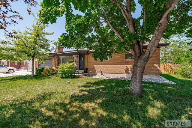 395 Redwood Drive, Idaho Falls, ID 83401
