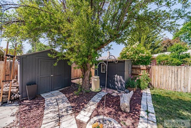 395 Redwood Drive, Idaho Falls, ID 83401