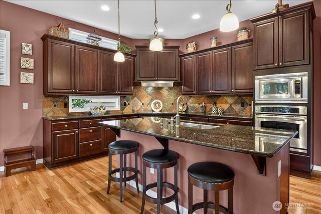 23915 NE Adiar Road, Redmond, WA 98053