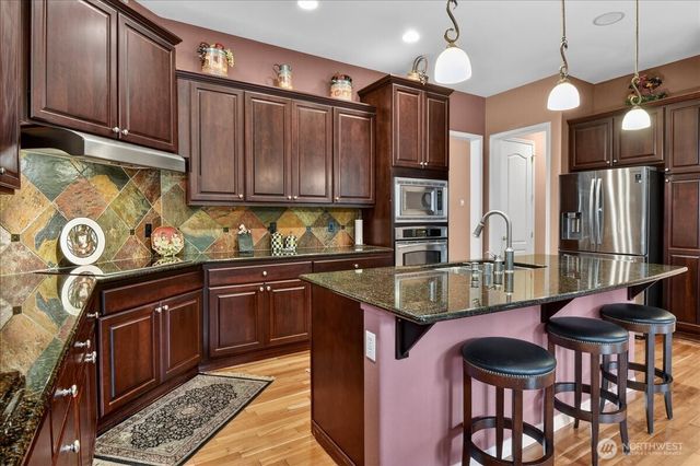 23915 NE Adiar Road, Redmond, WA 98053