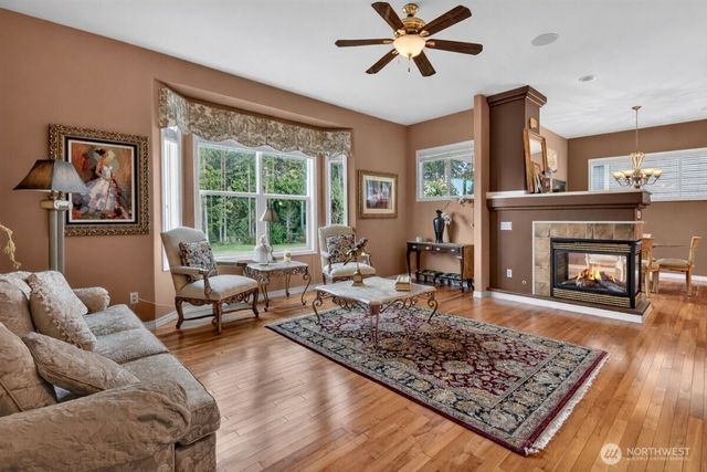 23915 NE Adiar Road, Redmond, WA 98053