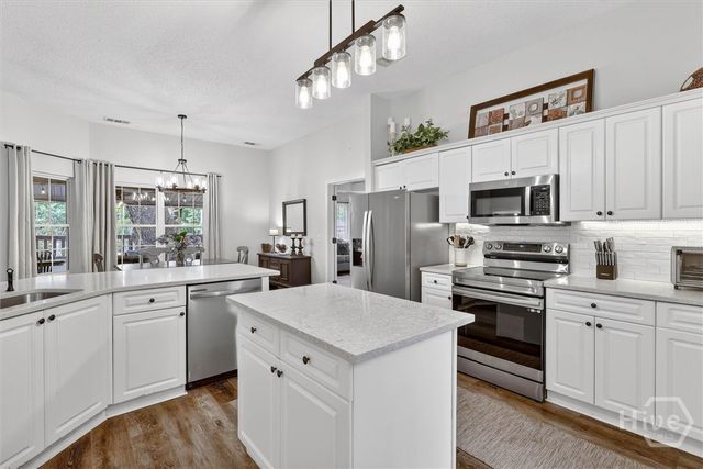 401 Laurenburg Drive, Richmond Hill, GA 31324