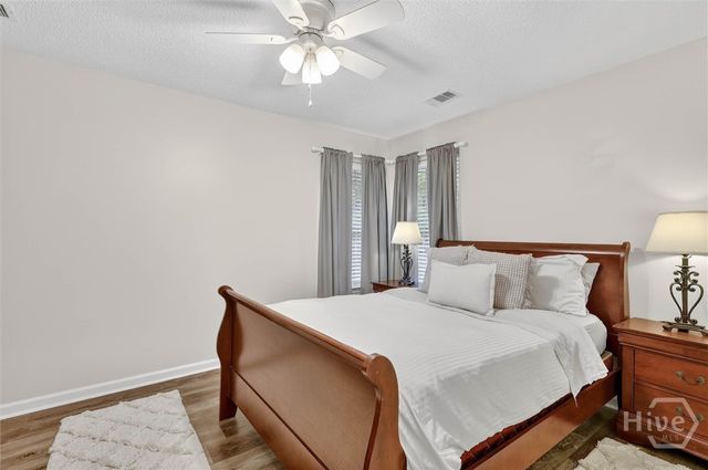 401 Laurenburg Drive, Richmond Hill, GA 31324