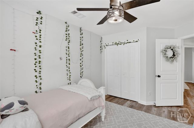 401 Laurenburg Drive, Richmond Hill, GA 31324