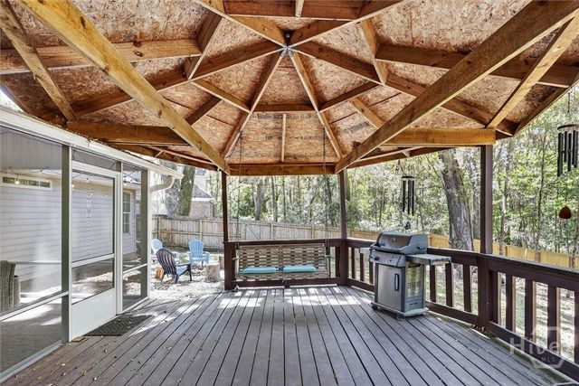 401 Laurenburg Drive, Richmond Hill, GA 31324