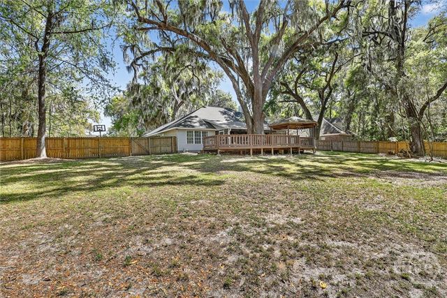 401 Laurenburg Drive, Richmond Hill, GA 31324