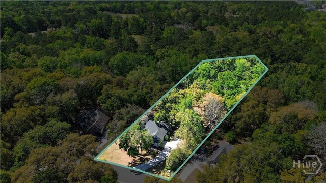 401 Laurenburg Drive, Richmond Hill, GA 31324