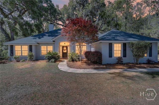 401 Laurenburg Drive, Richmond Hill, GA 31324