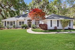 401 Laurenburg Drive, Richmond Hill, GA 31324