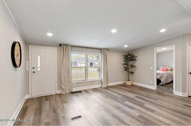 3032 SNELL Street, Jacksonville, FL 32218