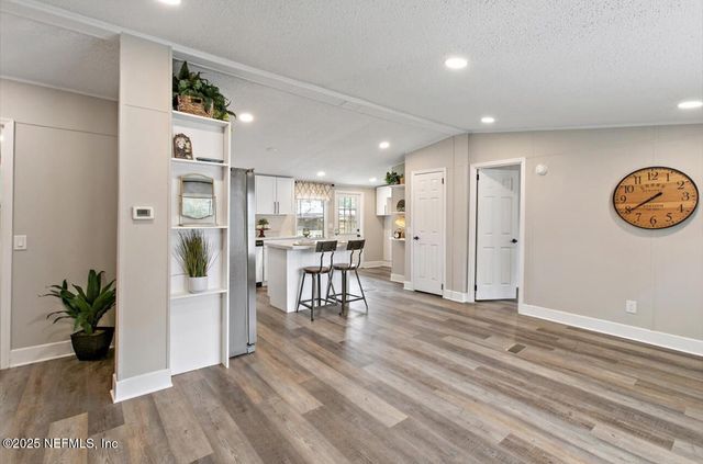 3032 SNELL Street, Jacksonville, FL 32218