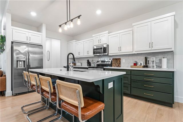 3 Yardley Circle, Bella Vista, AR 72714