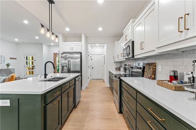 3 Yardley Circle, Bella Vista, AR 72714