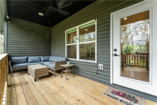3 Yardley Circle, Bella Vista, AR 72714