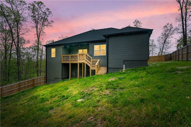 3 Yardley Circle, Bella Vista, AR 72714
