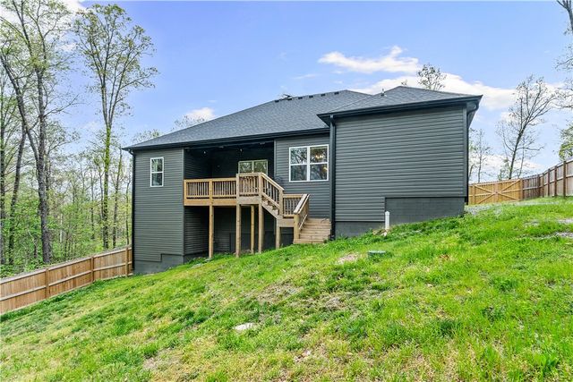 3 Yardley Circle, Bella Vista, AR 72714