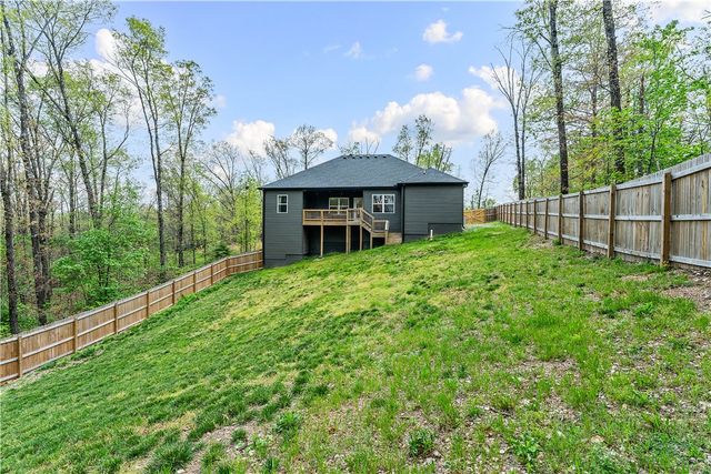 3 Yardley Circle, Bella Vista, AR 72714
