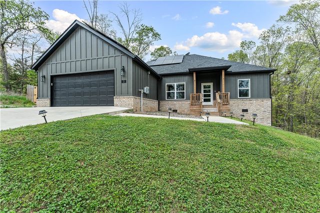 3 Yardley Circle, Bella Vista, AR 72714