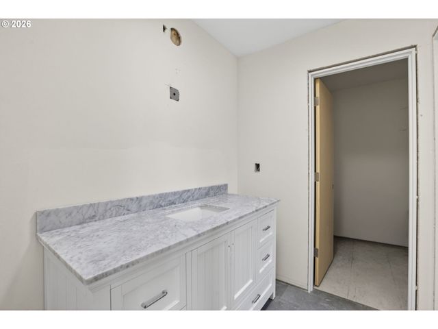 35233 Bayside Gardens Rd, Nehalem, OR 97131