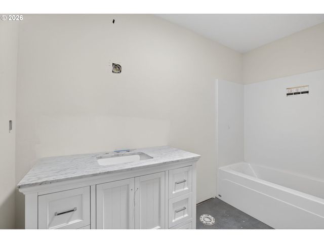 35233 Bayside Gardens Rd, Nehalem, OR 97131