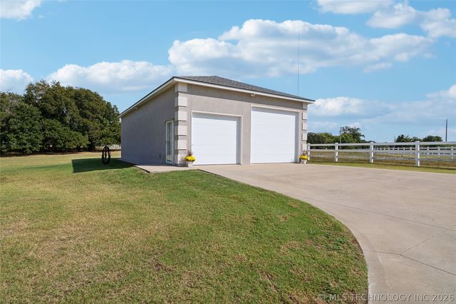 9433 S 282nd East Avenue, Broken Arrow, OK 74014