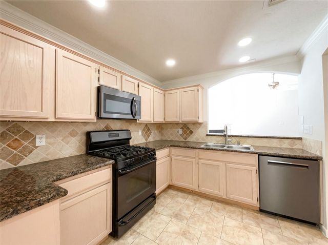 7118 Brockington Drive, Katy, TX 77494