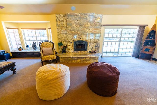 19211 Walker Basin Road, Caliente, CA 93518