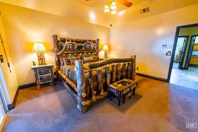 19211 Walker Basin Road, Caliente, CA 93518