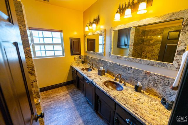 19211 Walker Basin Road, Caliente, CA 93518