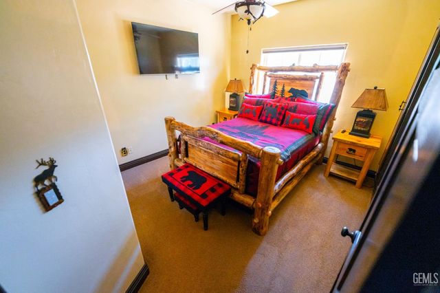 19211 Walker Basin Road, Caliente, CA 93518