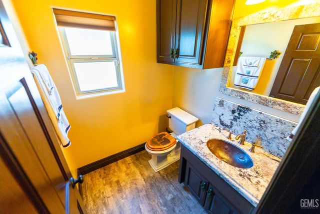 19211 Walker Basin Road, Caliente, CA 93518