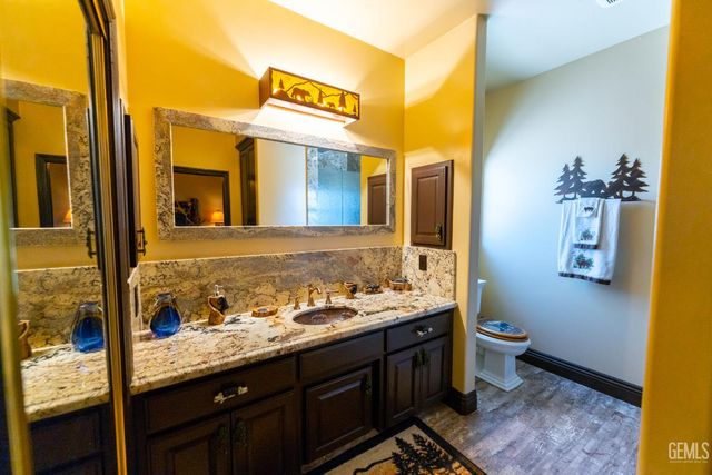 19211 Walker Basin Road, Caliente, CA 93518