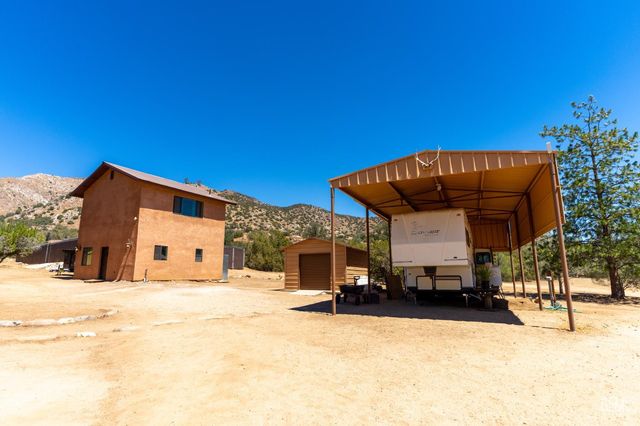 19211 Walker Basin Road, Caliente, CA 93518