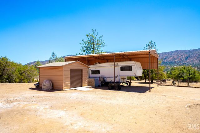 19211 Walker Basin Road, Caliente, CA 93518