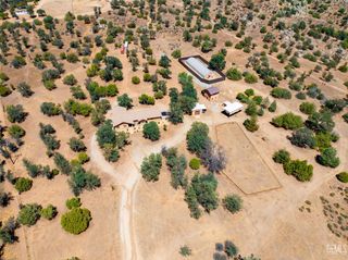 19211 Walker Basin Road, Caliente, CA 93518