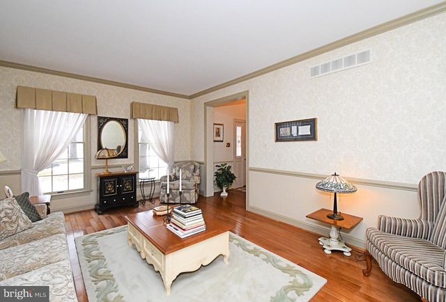 1636 STONINGTON CIR, North Wales, PA 19454