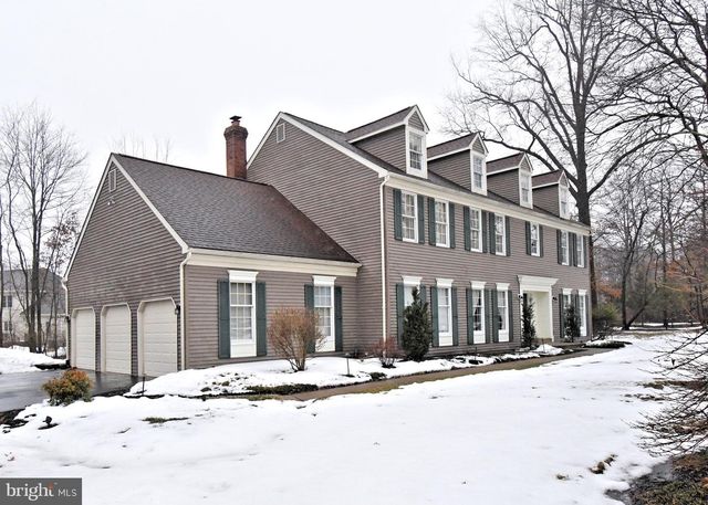 1636 STONINGTON CIR, North Wales, PA 19454